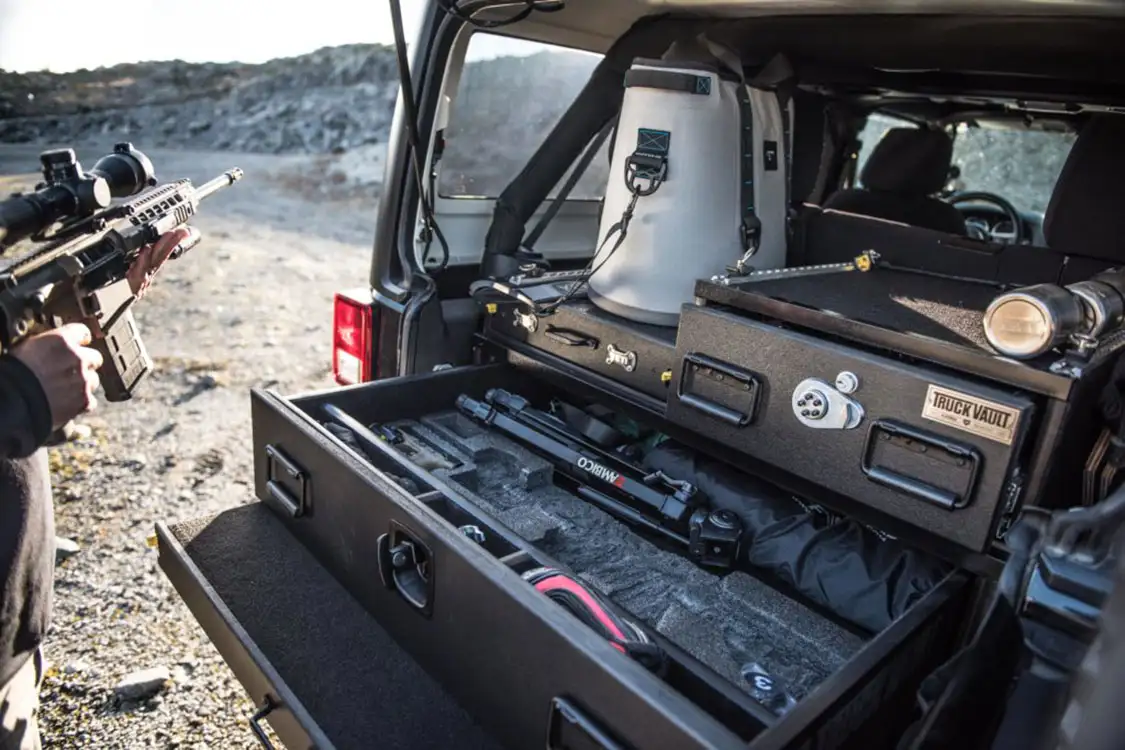 Vehicle Storage Containers