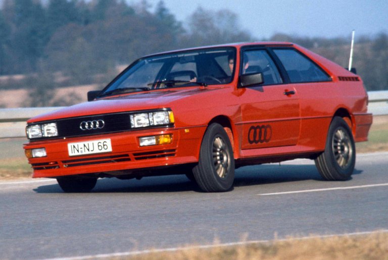 Quattro автомобиль. Audi sport quattro 1986. Ауди кватро 85. Ауди кватро спорт 1984. Ауди кватро 1980.
