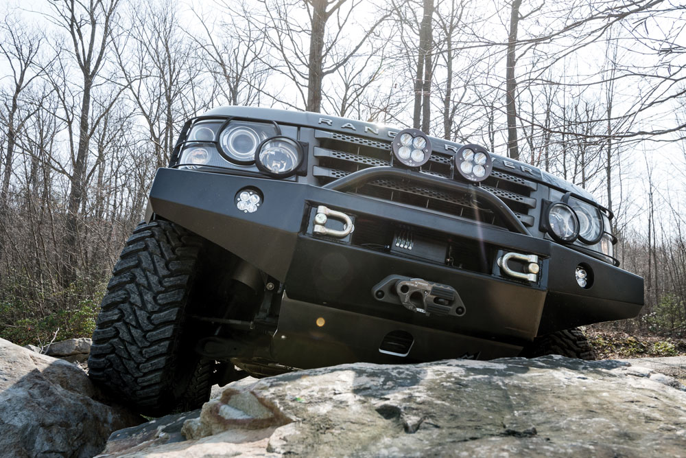 Lucky 8 Off-Road Range Rover Sport front end