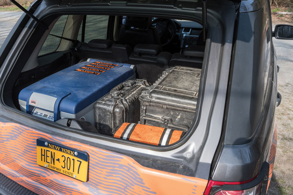 Lucky 8 Off-Road Range Rover Sport loaded rear