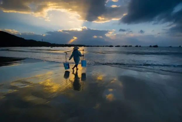 Adventure Over Vietnam’s Hai Vân Pass