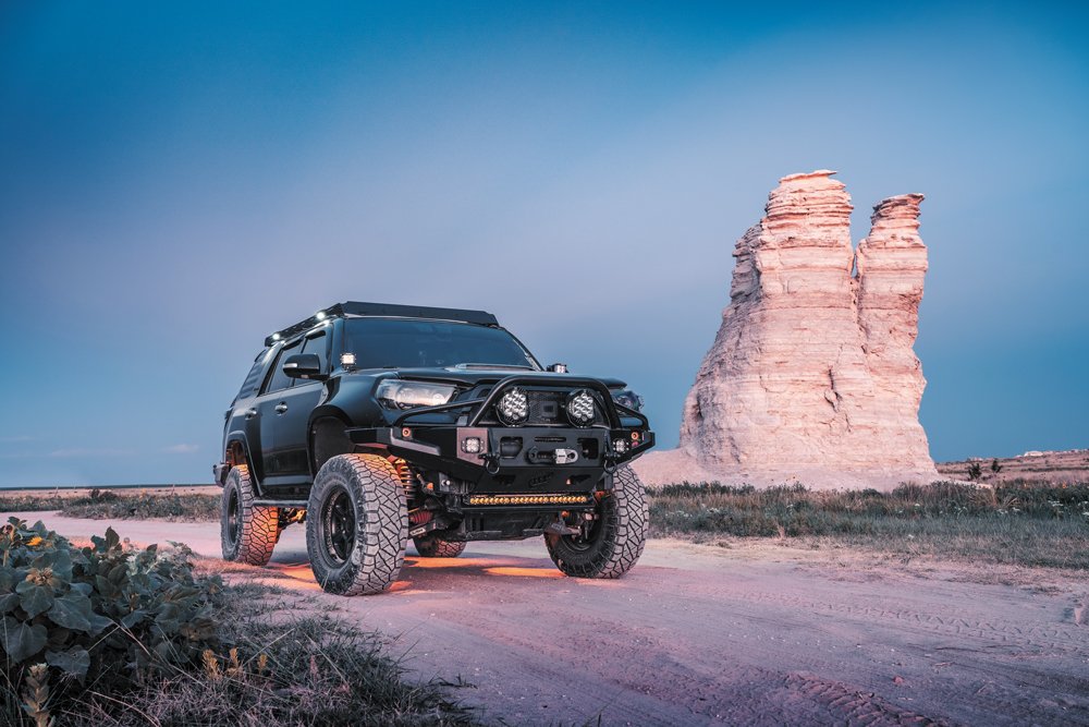 Toyota 4Runner Sunset