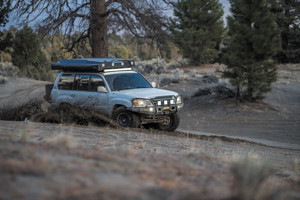 Lexus LX470 driving