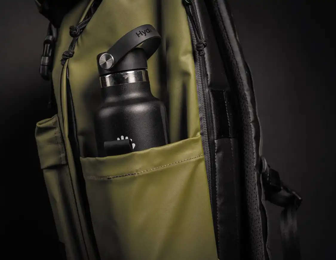 Brown Buffalo Hillside side pocket