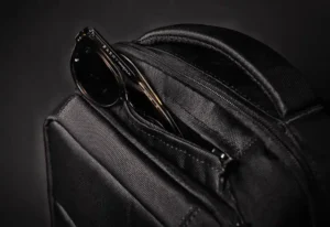 Incase Icon sunglasses pocket