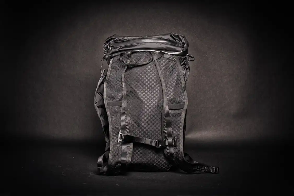 Wandrd VEER Packable Backpack black back