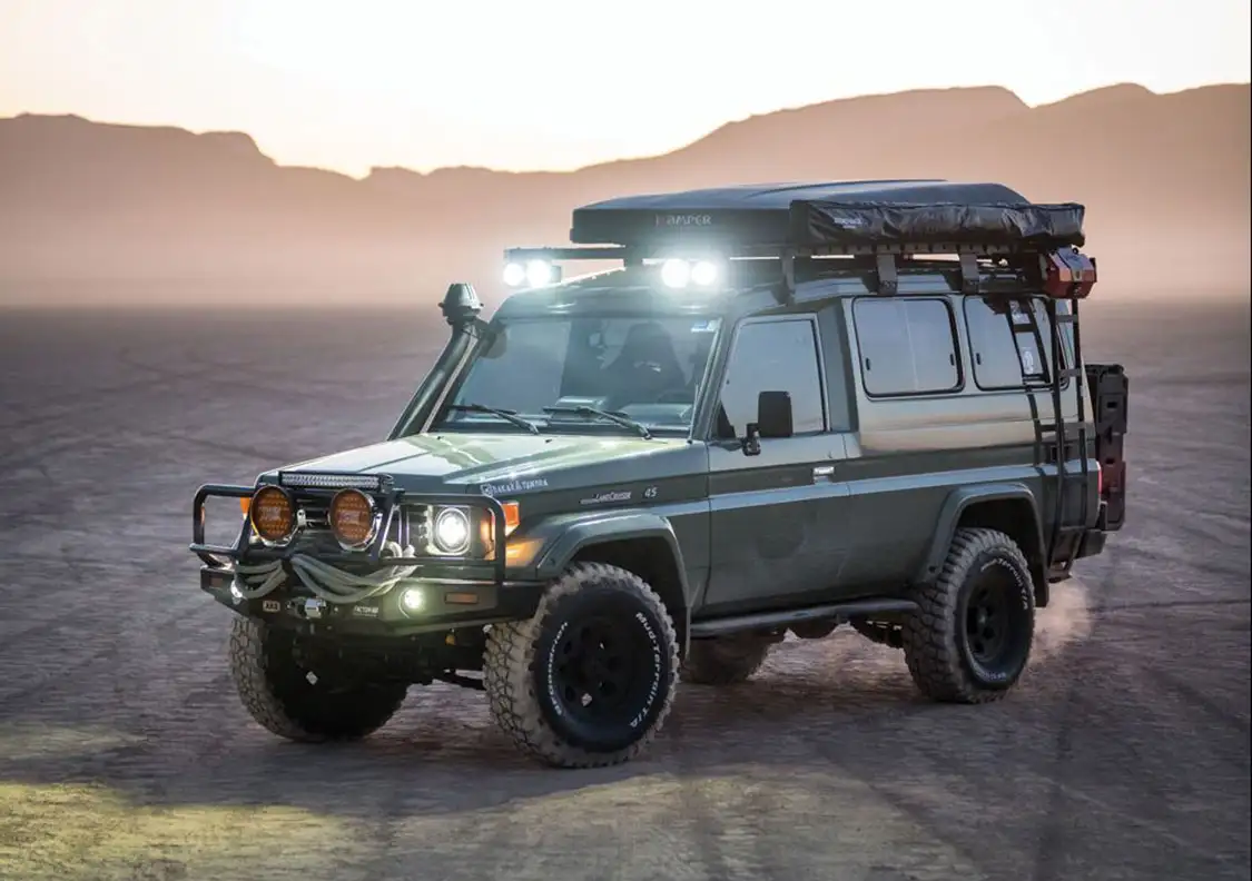 1985 Toyota FZJ75 Land Cruiser Side View