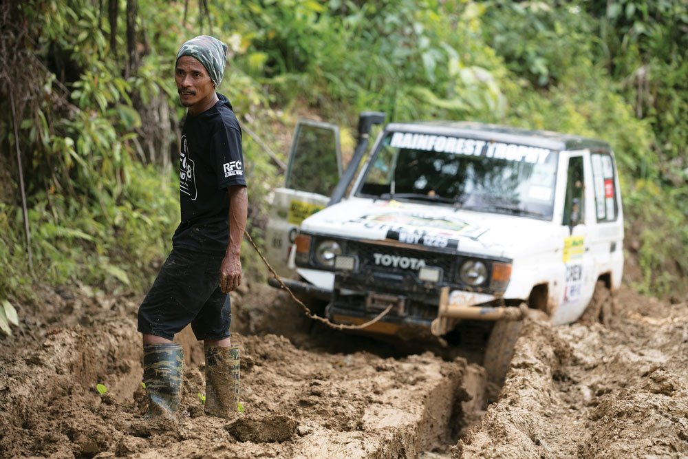 Working as a team in the Malaysian Highlands