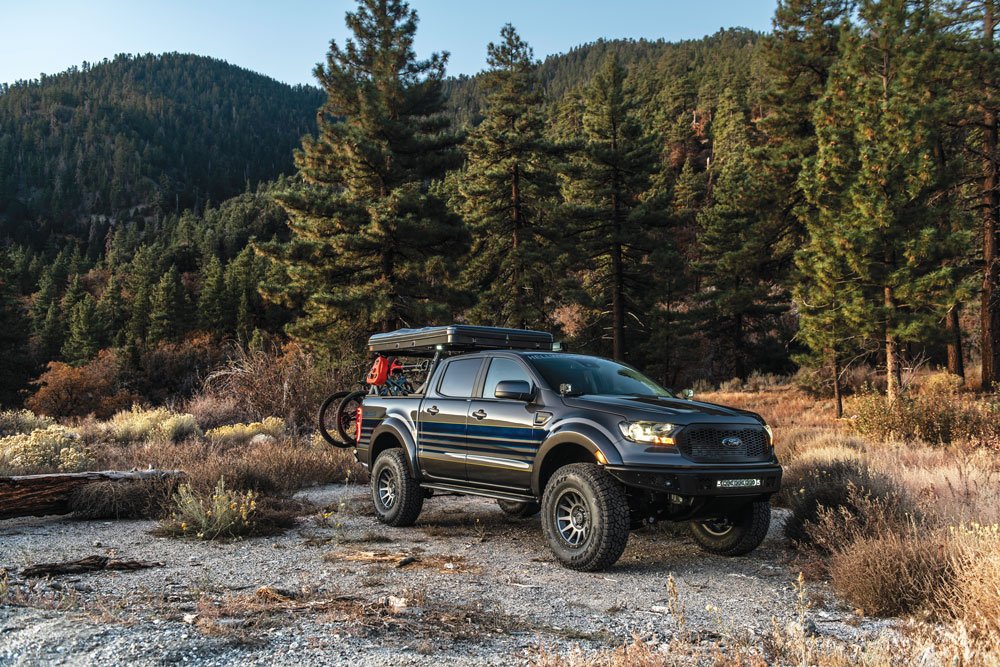 Hellwig Ford Ranger out on the road