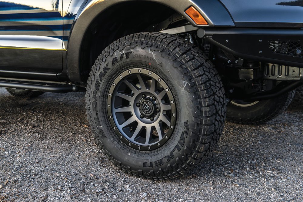 Closeup look at the wheels on the Hellwig Ford Ranger