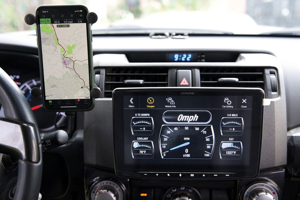Alpine ILX 309 Halo navigation and iDatalink Maestro