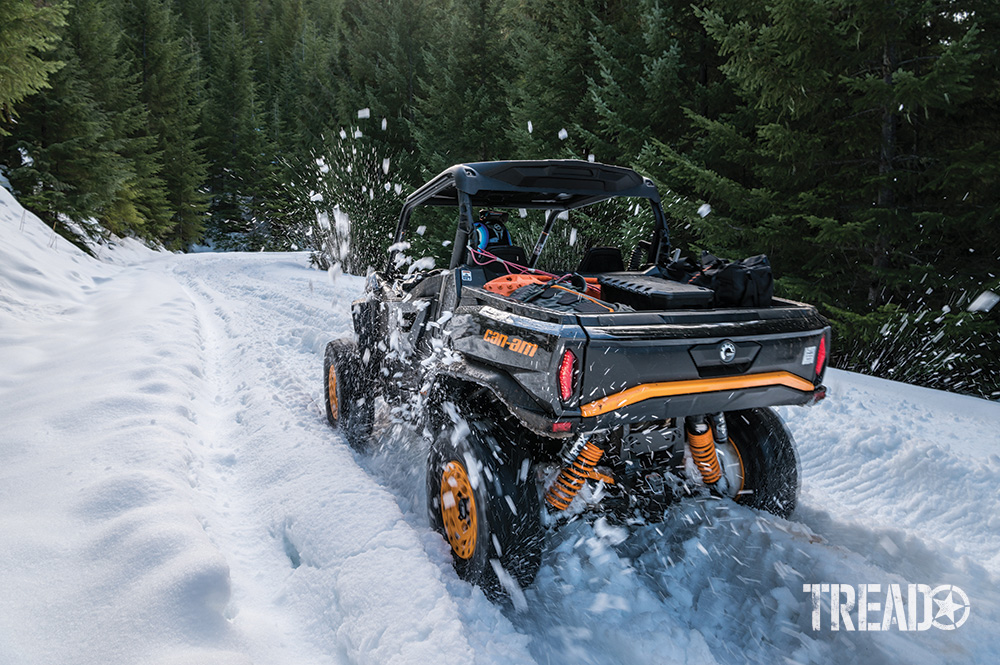 Can-Am Commander XT-P drives through snow.