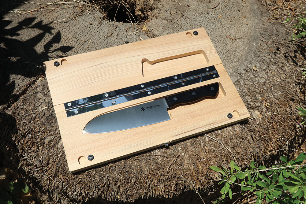 Snow Peak Chopping Board Knife Set - Hike & Camp