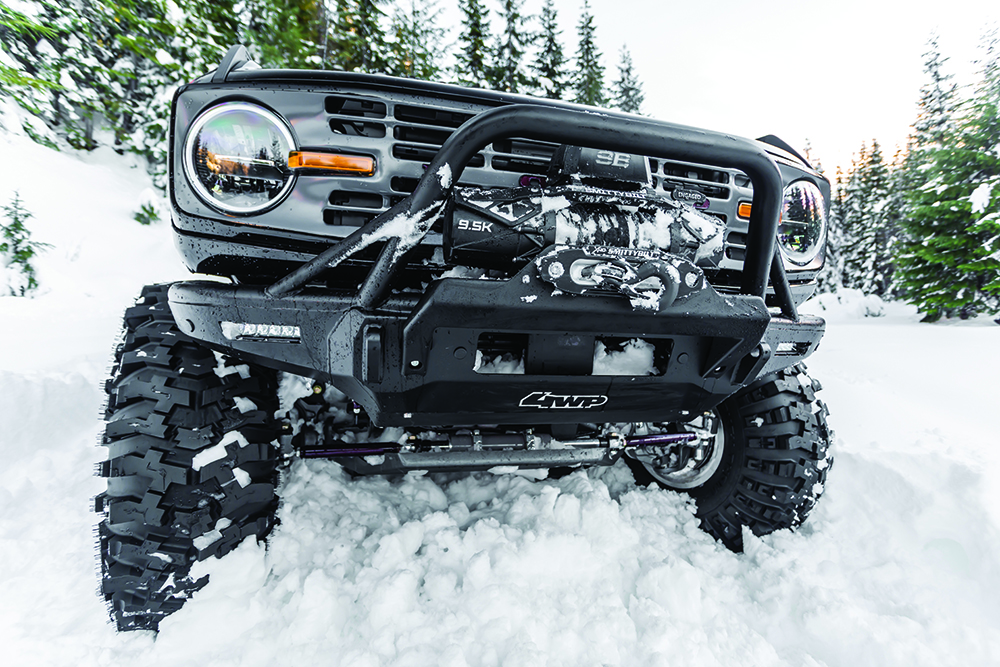 The custom black vintage Bronco-inspired front grille.