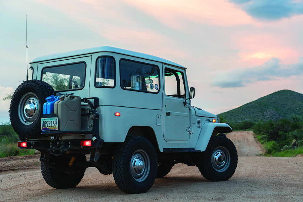 The author's blue FJ40