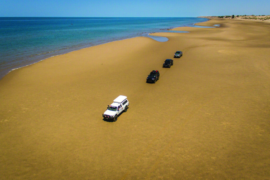 The sand dune rally competitors run beaches.