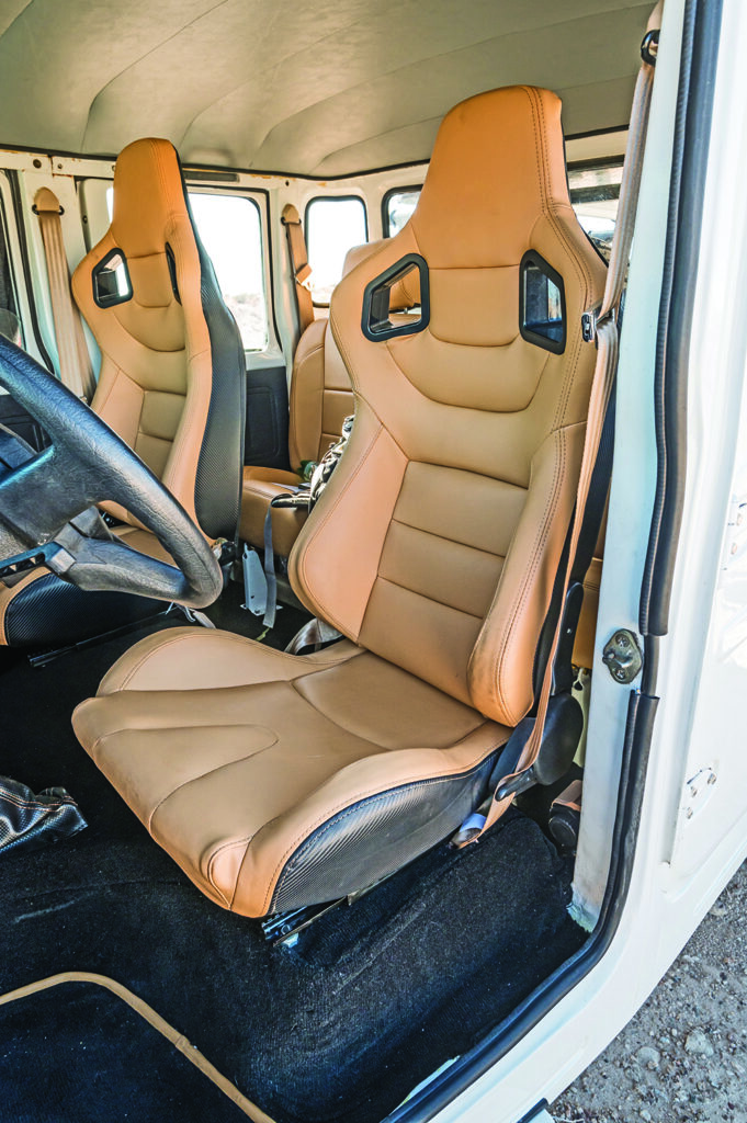 The 1988 Toyota Bandeirante has new brown leather front seats.