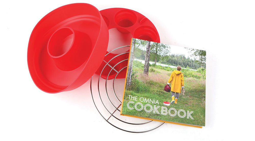 The red ovenless baking system and its cookbook.
