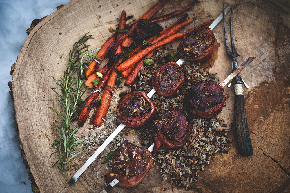 Recipe for whiskey carrots and steak medallions.