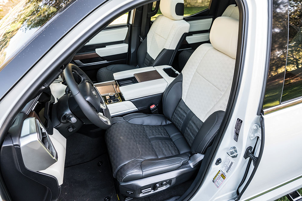 2022 toyota tundra interior