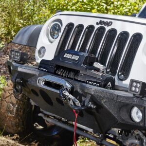 Bandlands Apex winch on the front bumper of a white Jeep 4x4