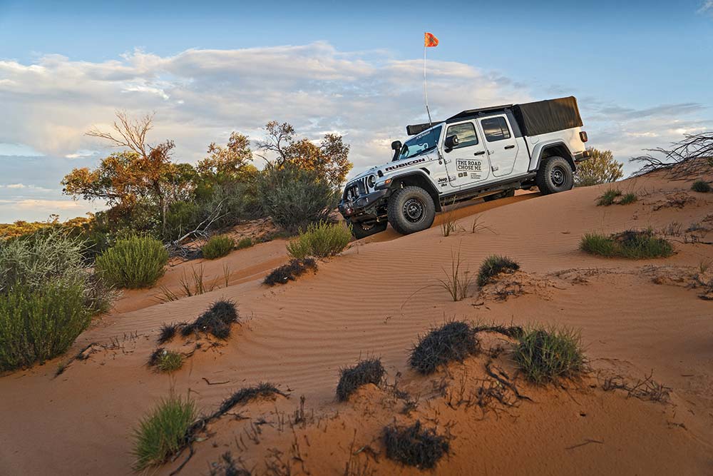 Jeep Rubicon with sand flag up