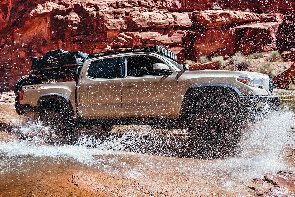 2016 Toyota Tacoma Side View