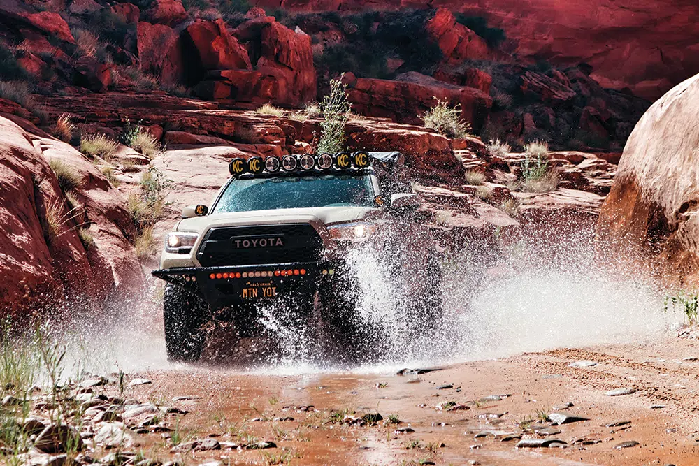 2016 Toyota Tacoma Front View