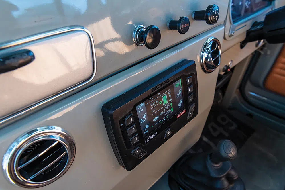 Redarc electronics blend seamlessly with the classic dash