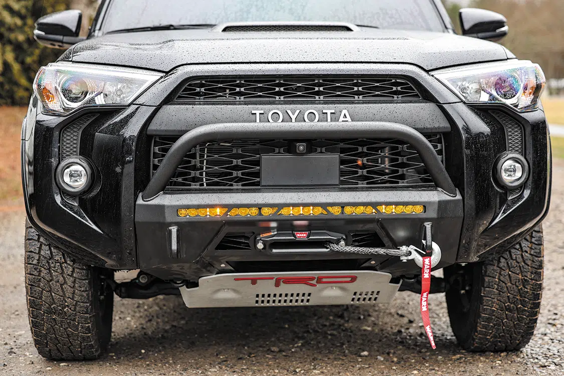 With everything buttoned up, the new front bumper with the new lightbar and winch