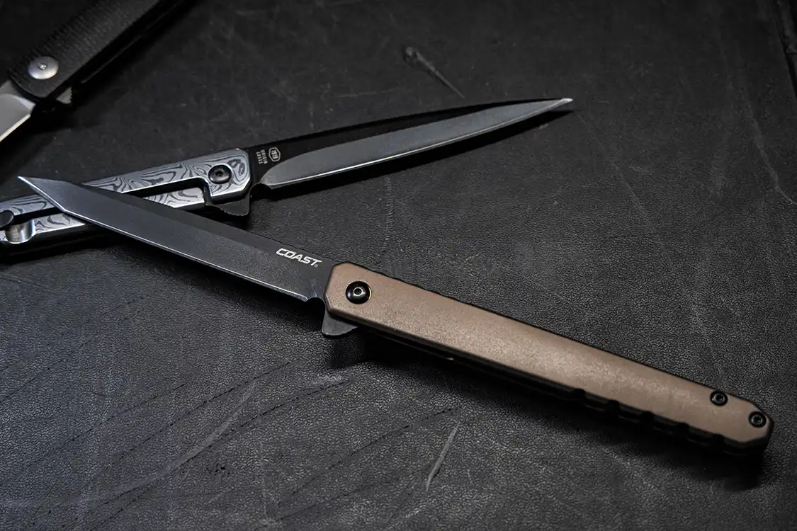Knives of Coast 