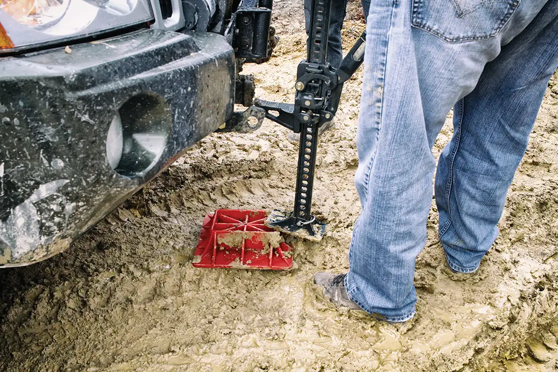 Using a hi lift jack base