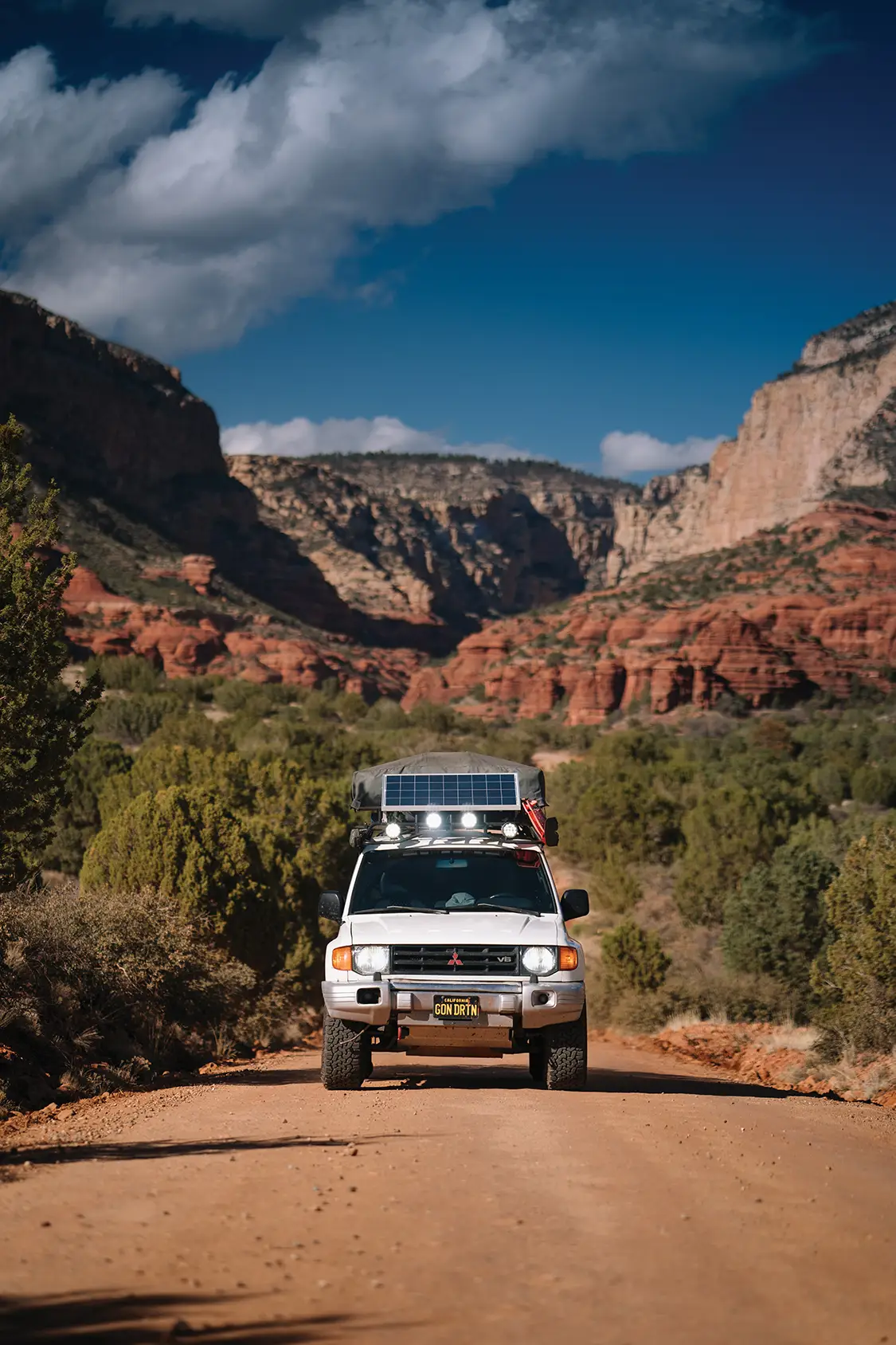 1999 Mitsubishi Montero