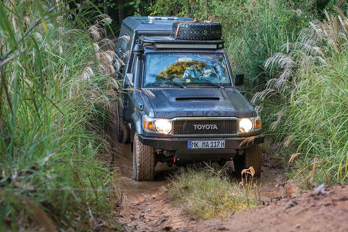 Toyota 70 Series Maltexplorer