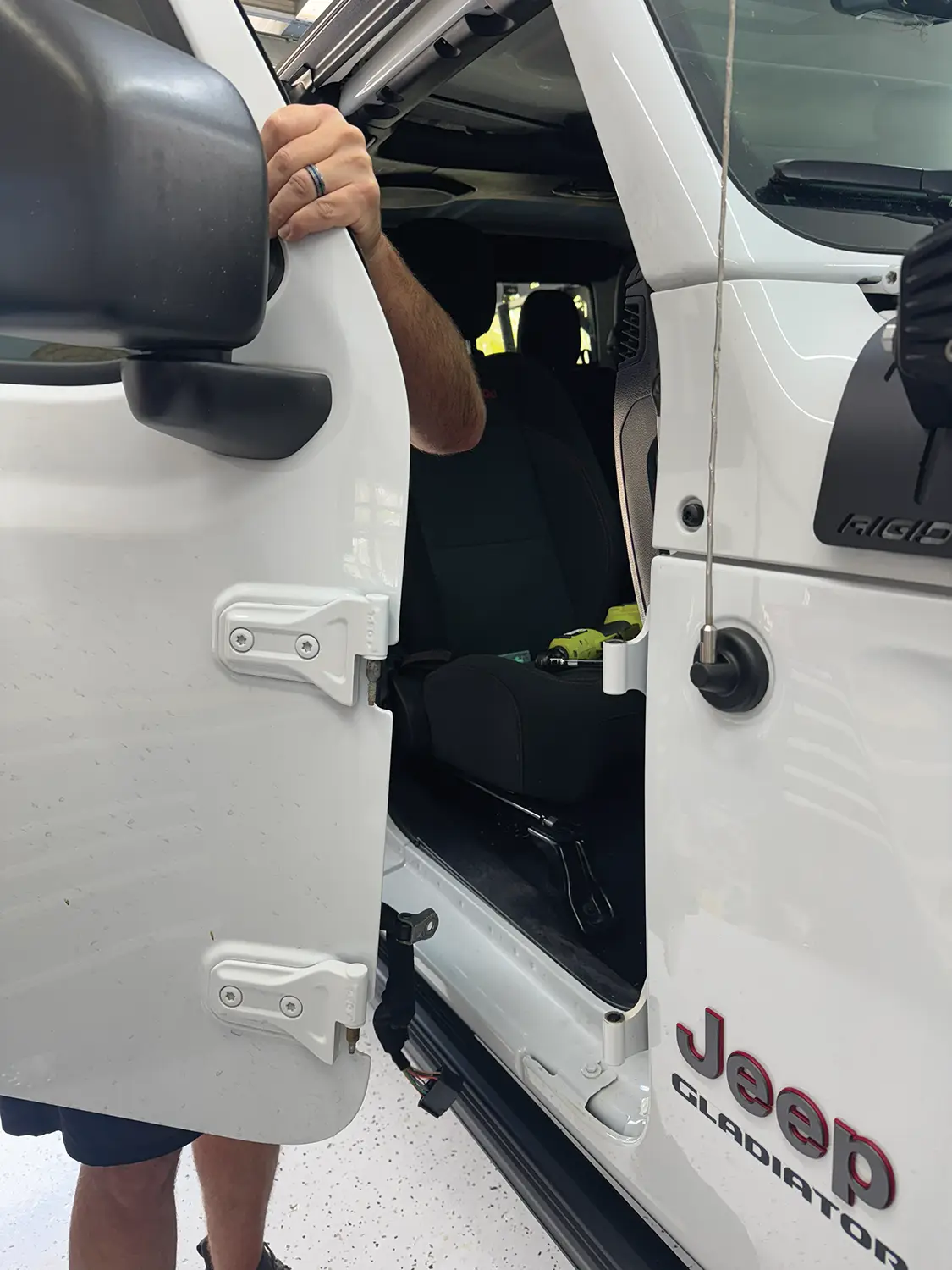 Fab Fours Tube Doors Transform Our Jeep Gladiator